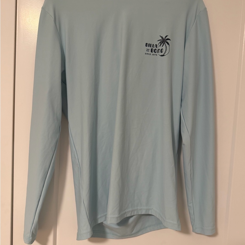 Billabong Hooded Rash Guard / Sun Shirt – Men’s – SPF 30